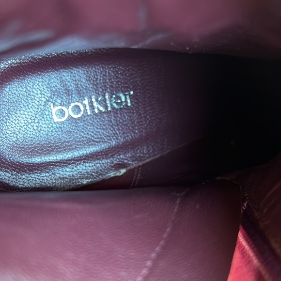 Botkier Booties 💜 - Picture 5 of 11